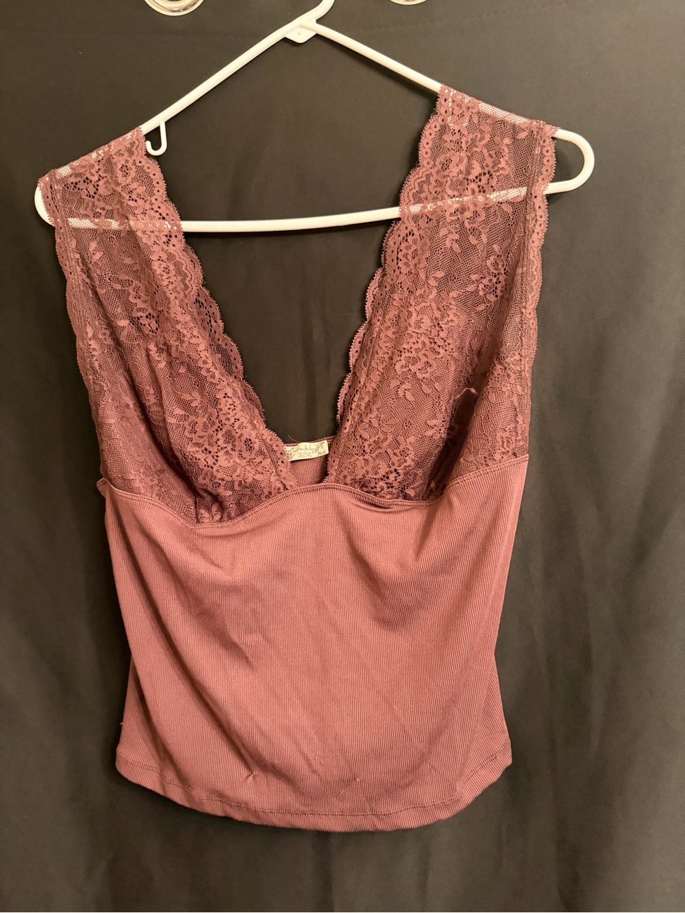 Free People Lace-Trim Deep V Cami - Mauve Rose Size L